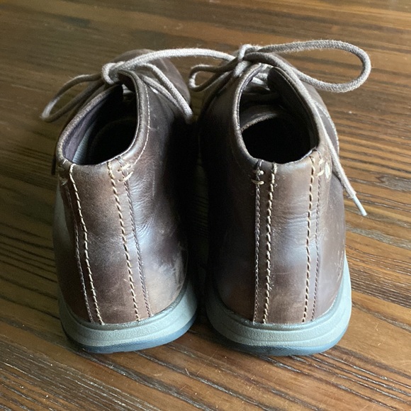 Men's Brown Leather Chukka Boots Size 12 - Picture 4 of 8
